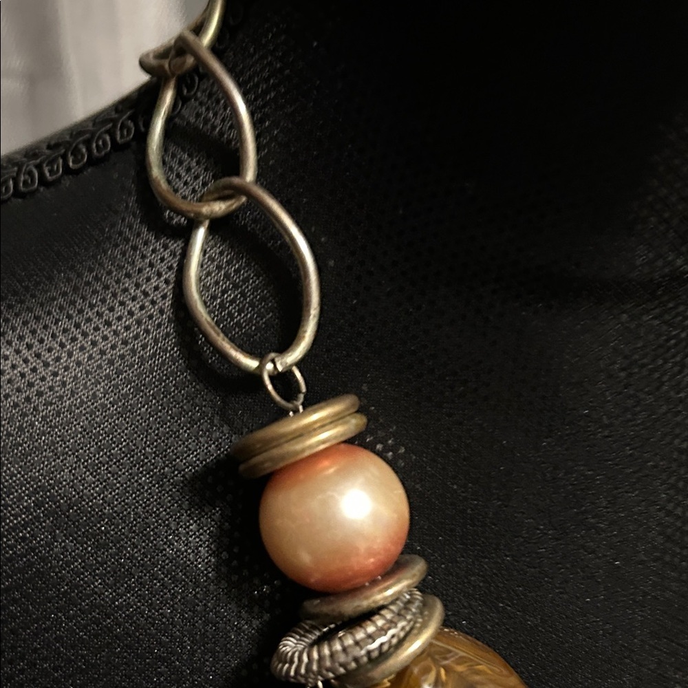 Elegant Multi-Stone Necklace - Picture 6 of 10